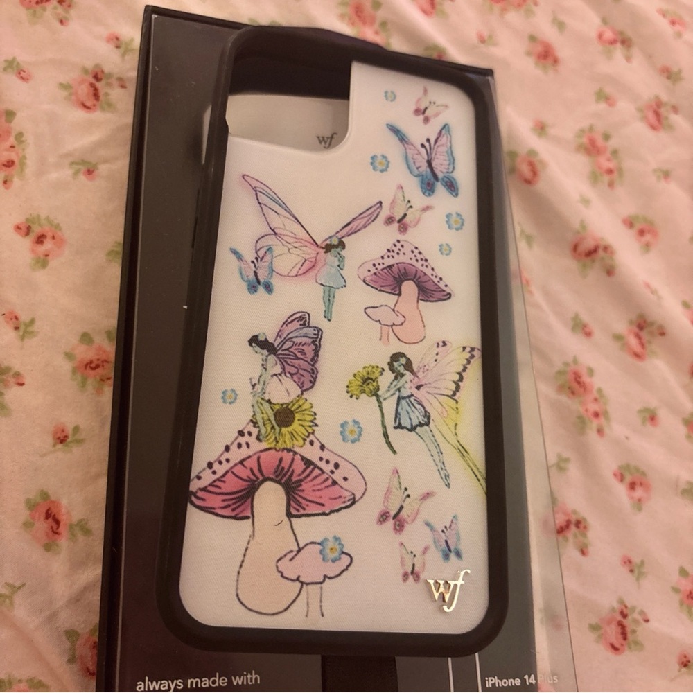 🧚🏻🧚🏻‍♀️🧚🏻‍♂️Whimsical Fairy and Mushroom iPhone 14 Plus/ 15 plus Case🍄🍄‍🟫